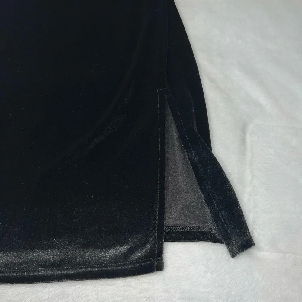 Black Medium Fashion Nova Dress - Picture 3 of 9